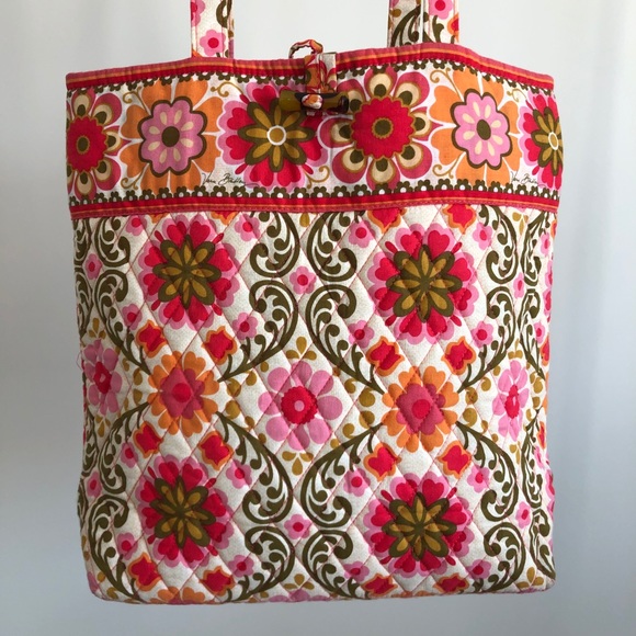 Vera Bradley Tote - Picture 4 of 8